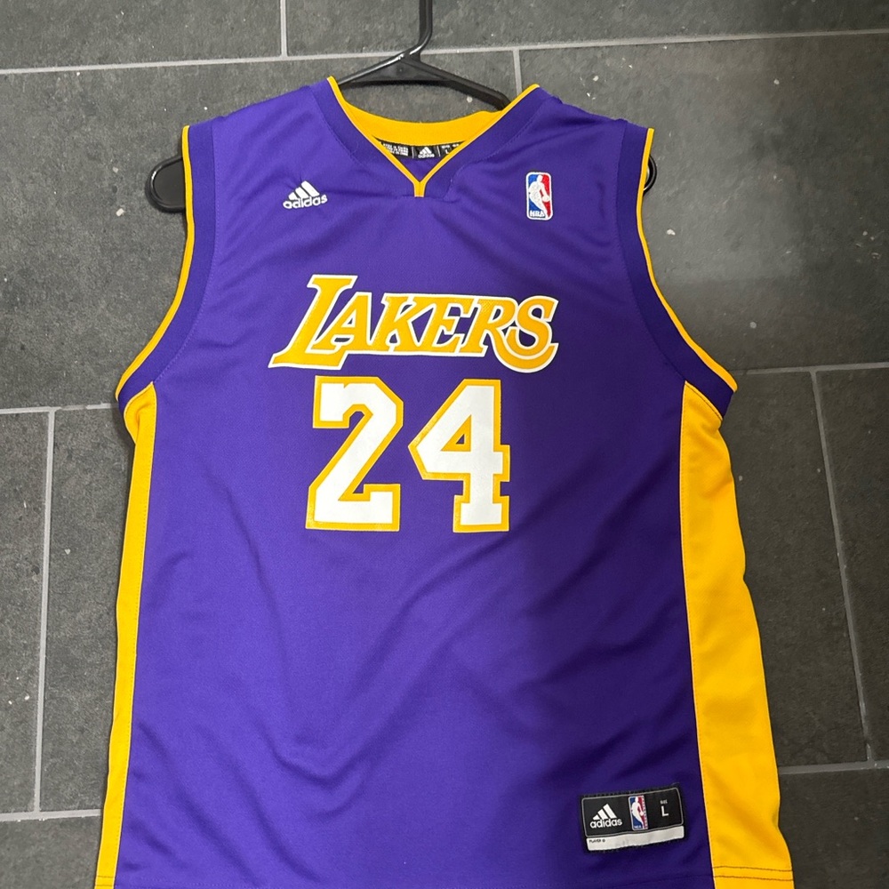 Kobe Bryant kids large Jersey